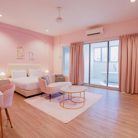 Pink Cabana Hotel Джорджтаун Экстерьер фото