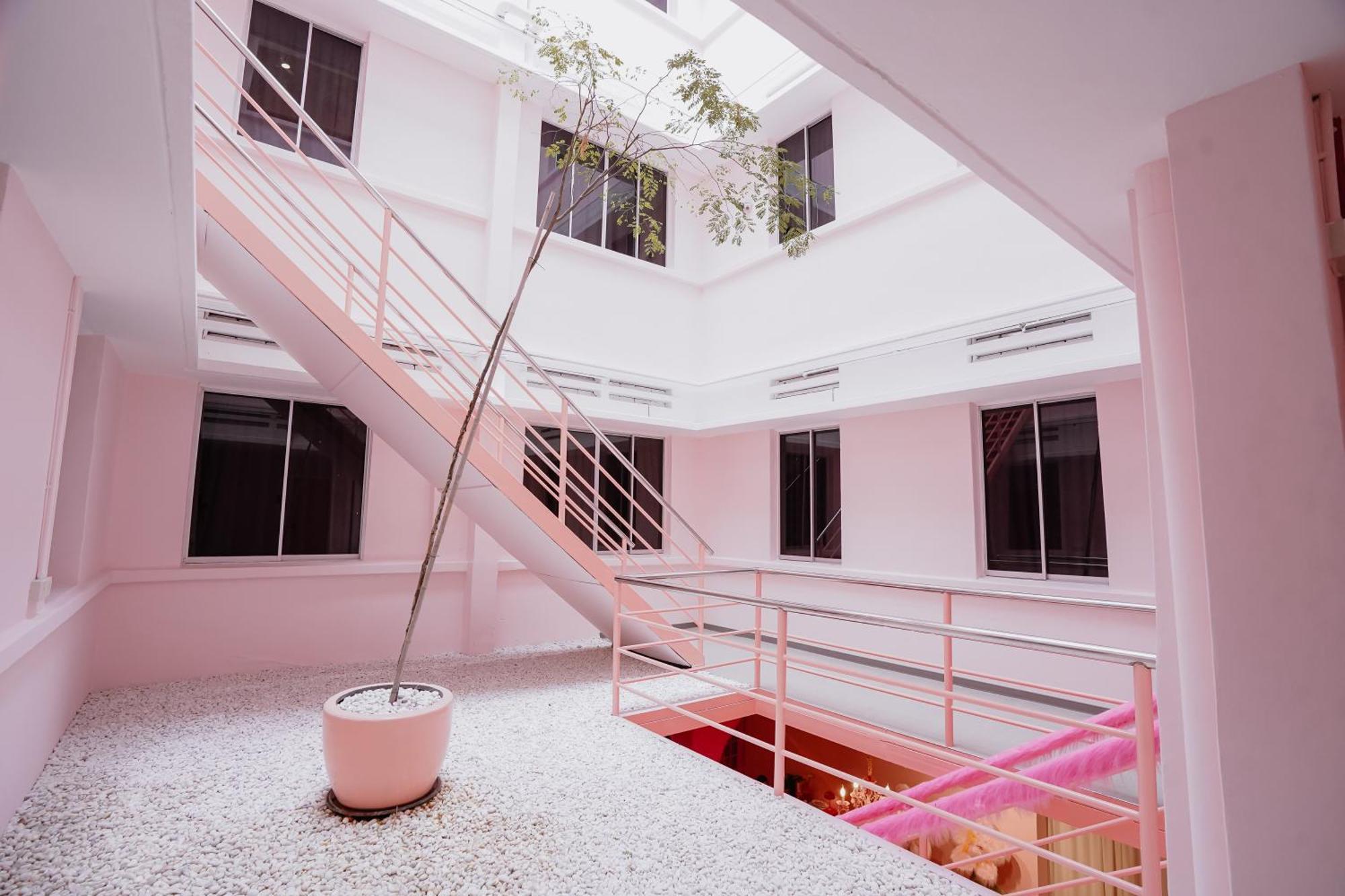 Pink Cabana Hotel Джорджтаун Экстерьер фото