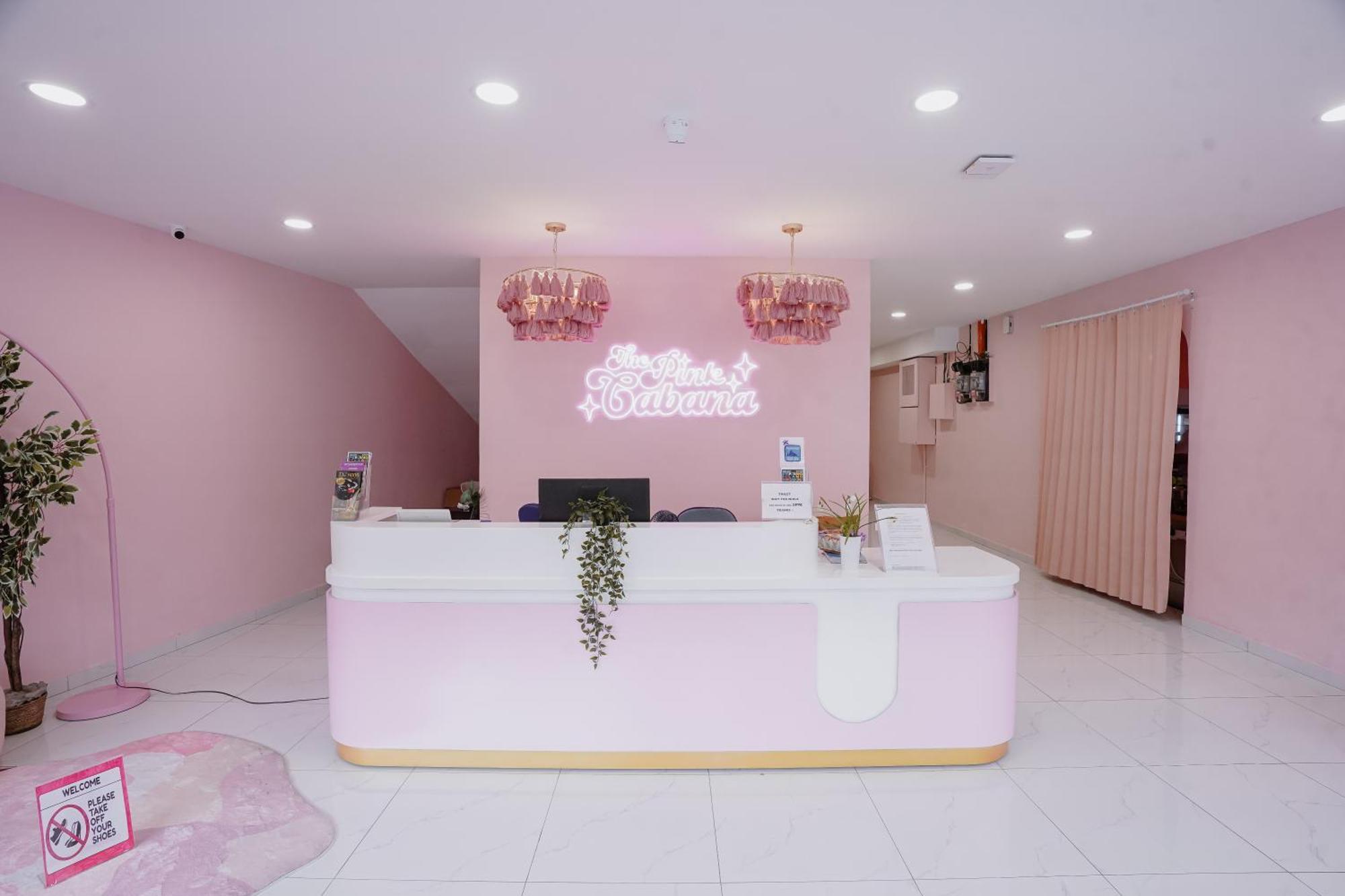 Pink Cabana Hotel Джорджтаун Экстерьер фото