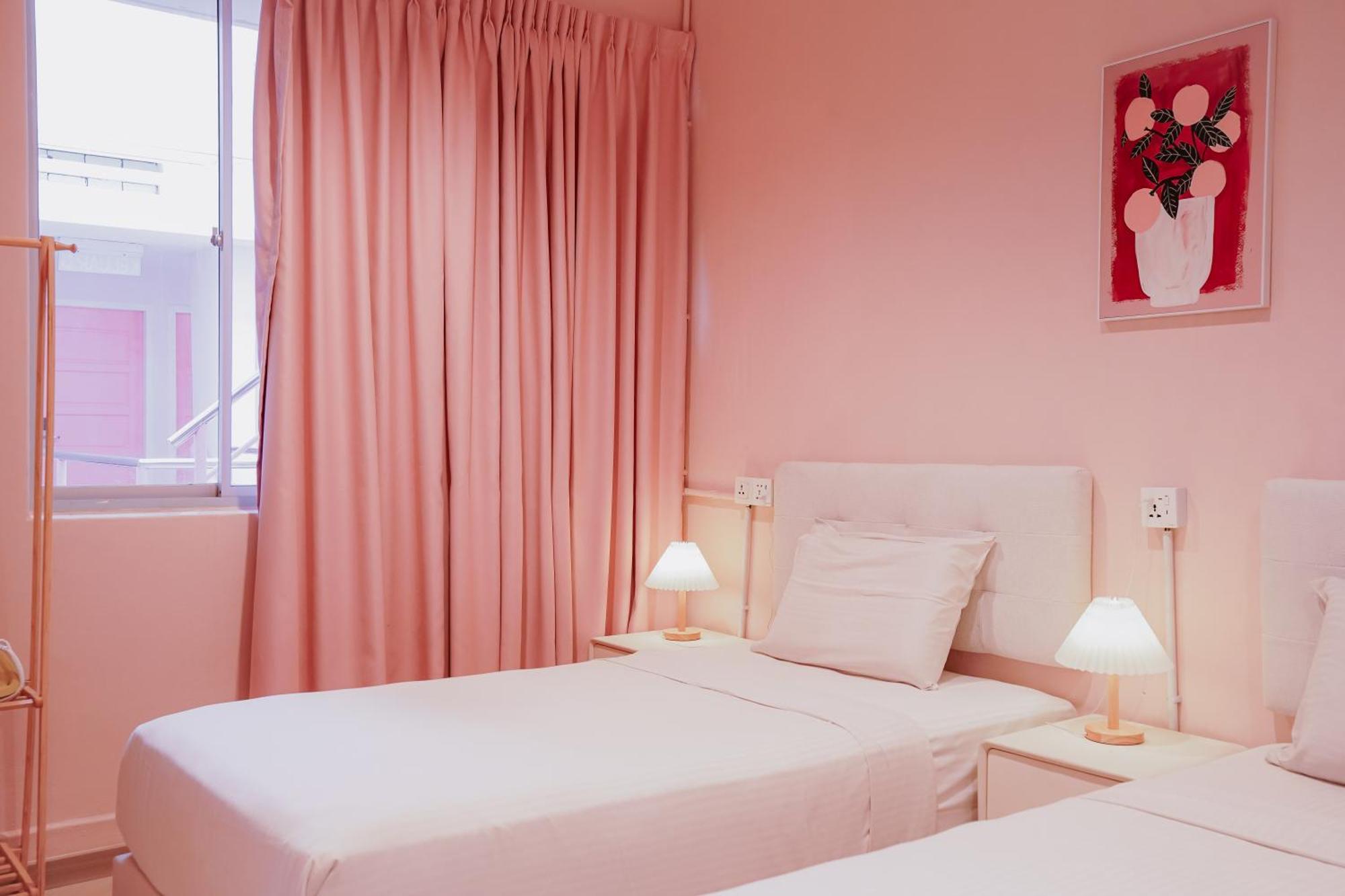 Pink Cabana Hotel Джорджтаун Экстерьер фото