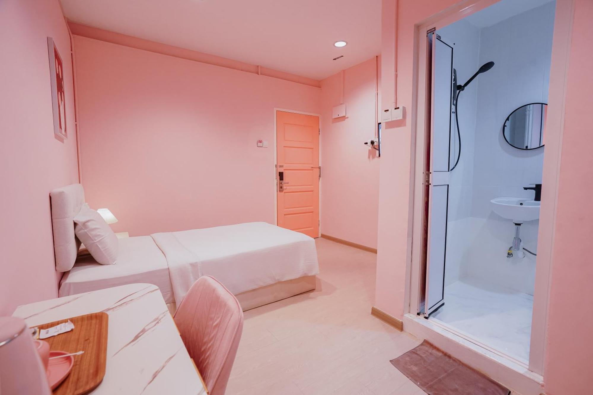 Pink Cabana Hotel Джорджтаун Экстерьер фото